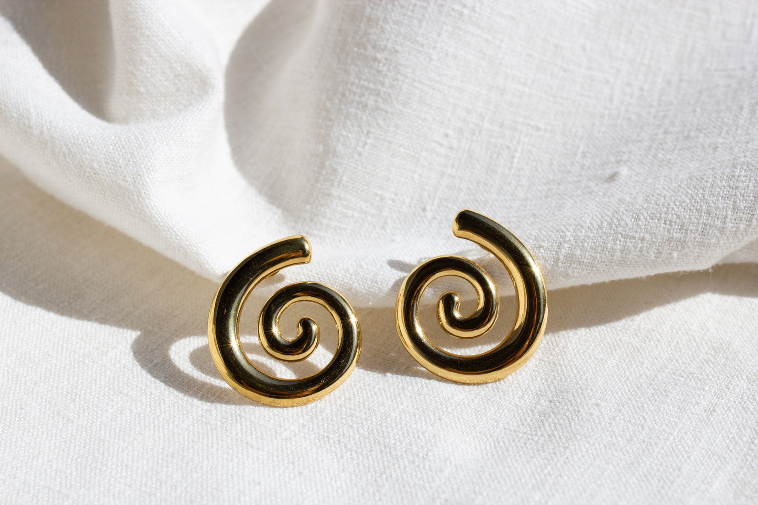 Spiral Studs