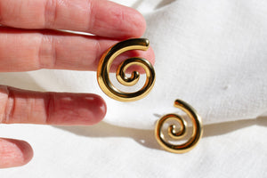 Spiral Studs